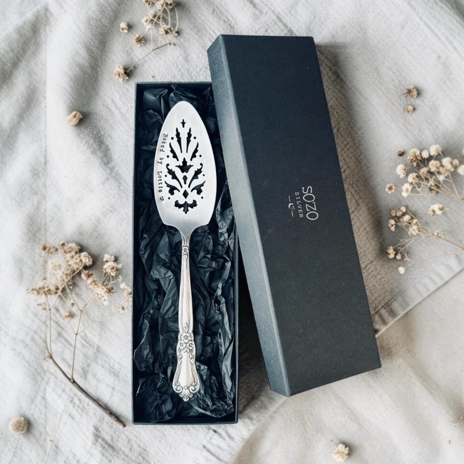 Cake Knives & Slices