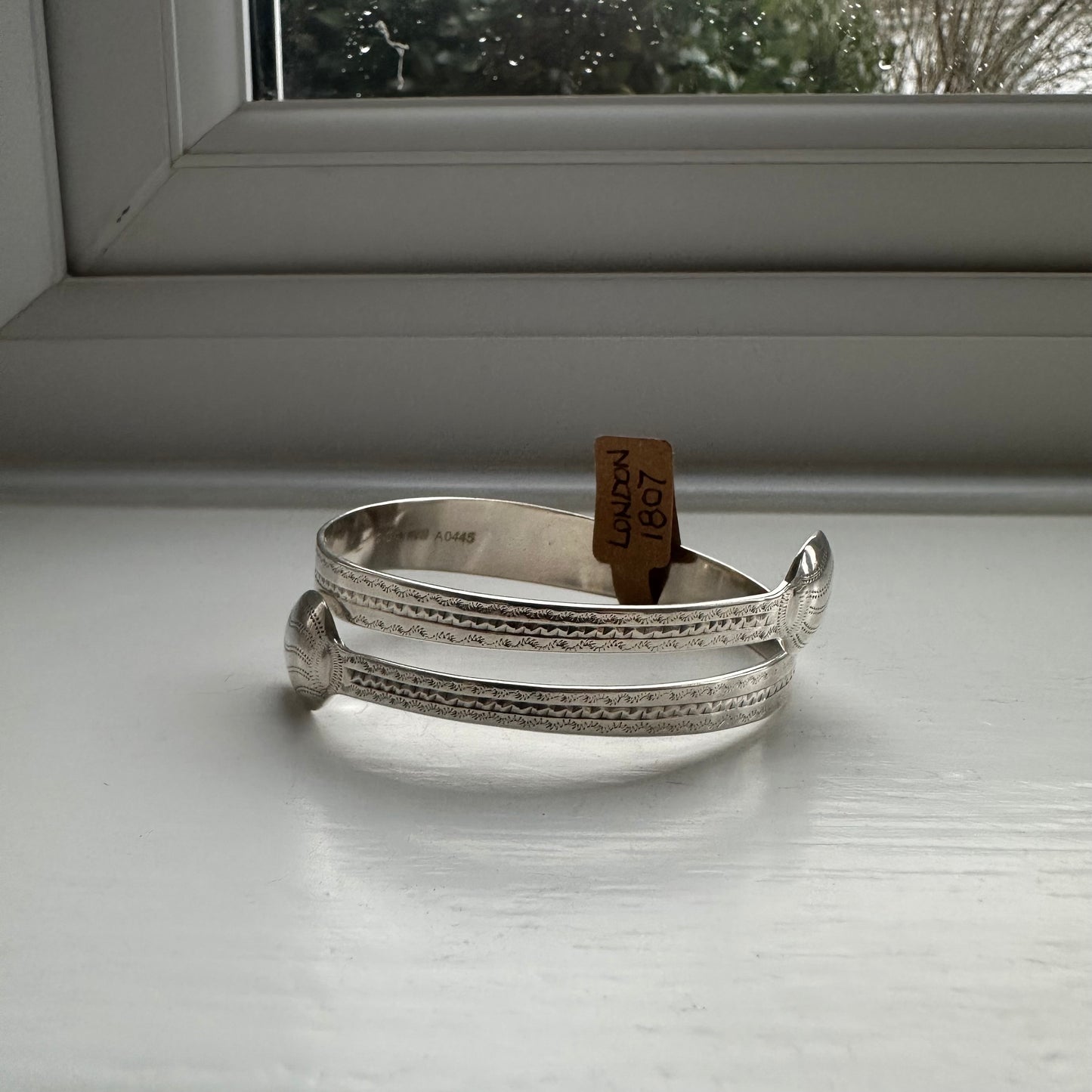 Sterling Silver London 1807 Sugar Tong Bangle (A0445)